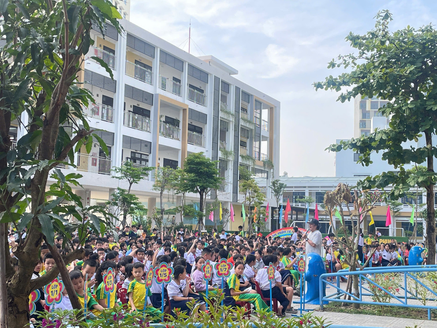 Tuyên truyền “Xây dựng nếp sống văn hoá - văn minh đô thị”
