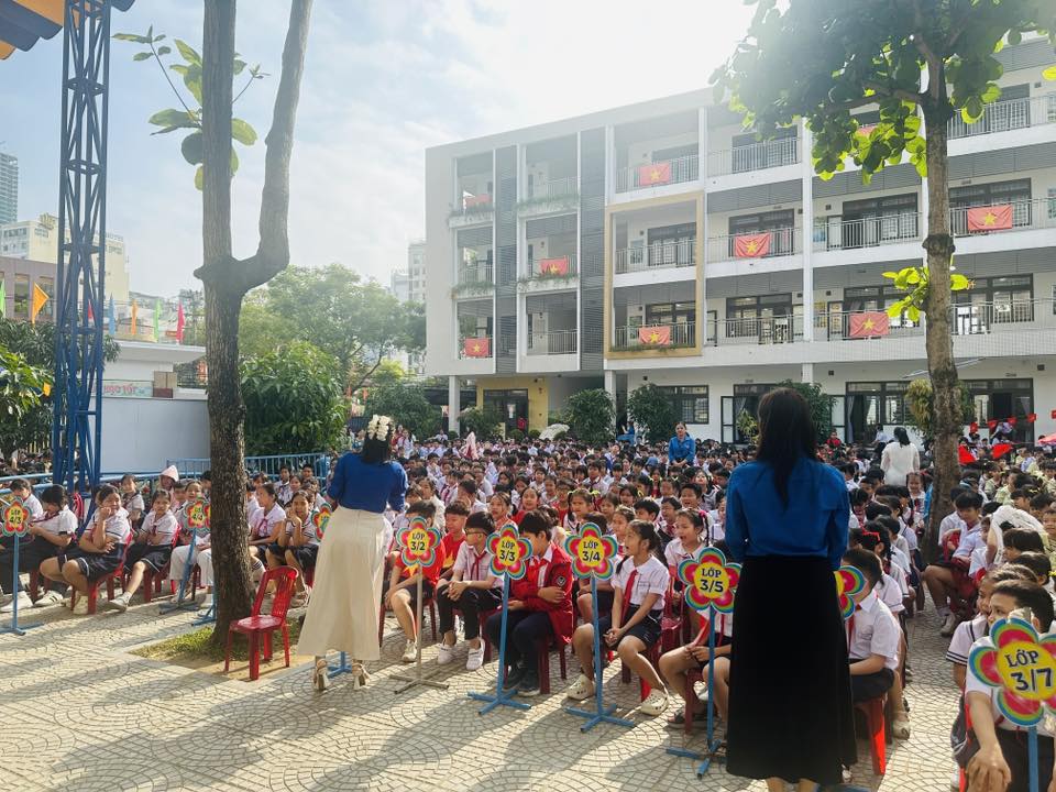 Chi đoàn Ngô Mây tổ chứuc sinh hoạt ôn lại truyền thống ngày thành lập Đoàn