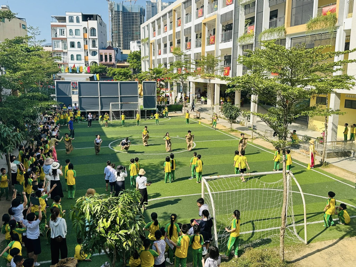 Ngày hội Tháng 3: Thiếu nhi Ngô Mây Vui khỏe - Đàon kết - Sáng tạo