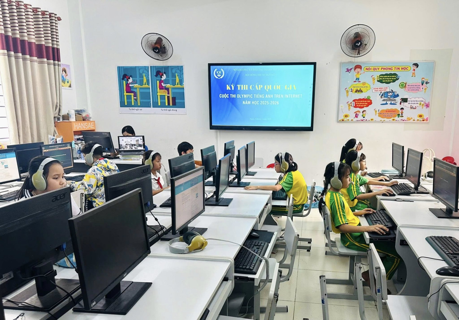 Kỳ thi Olympic Tiếng Anh trên Internet (IOE) - Cấp quốc gia
